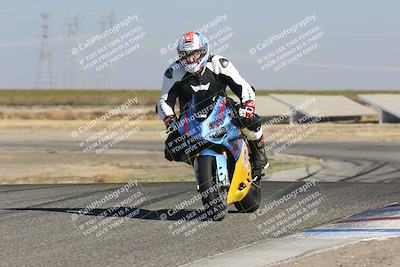 media/Oct-29-2023-Carters at The Track (Sun) [[b2bb4383ab]]/B Plus/220pm (Wheelie Bump)/